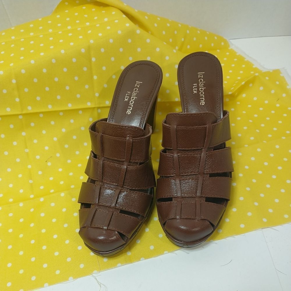 Stylish  Liz Clairborne Flex Brown "Carla" Leather Slides  Size 6.5M - Picture 3 of 9